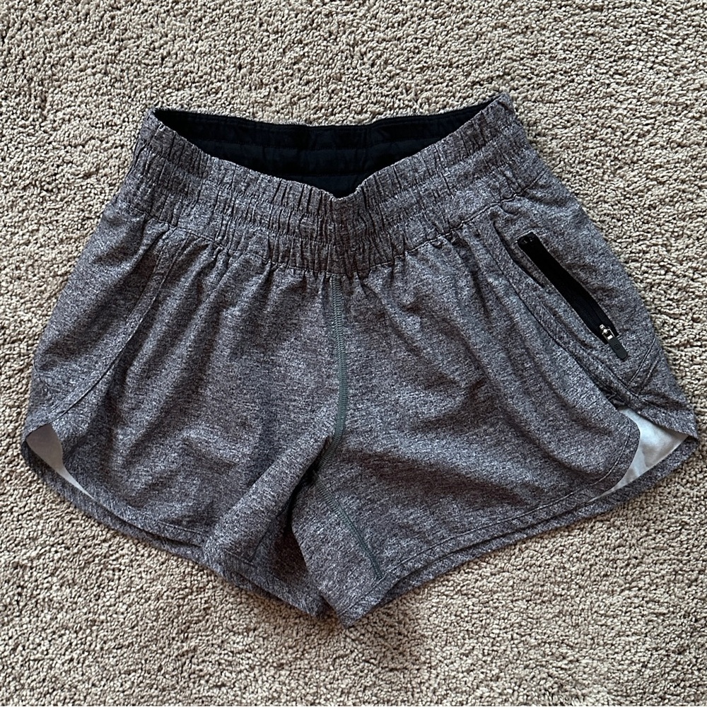 Lululemon exercise shorts size 6